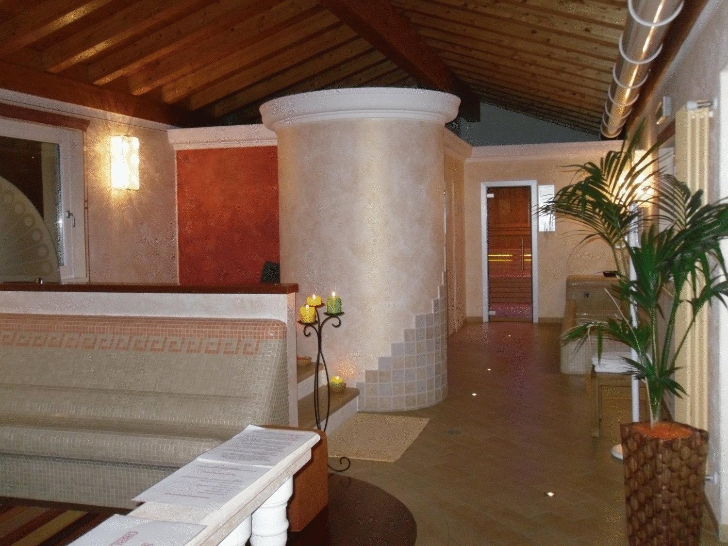 Hotel Centrale San Pellegrino Terme Bagian luar foto